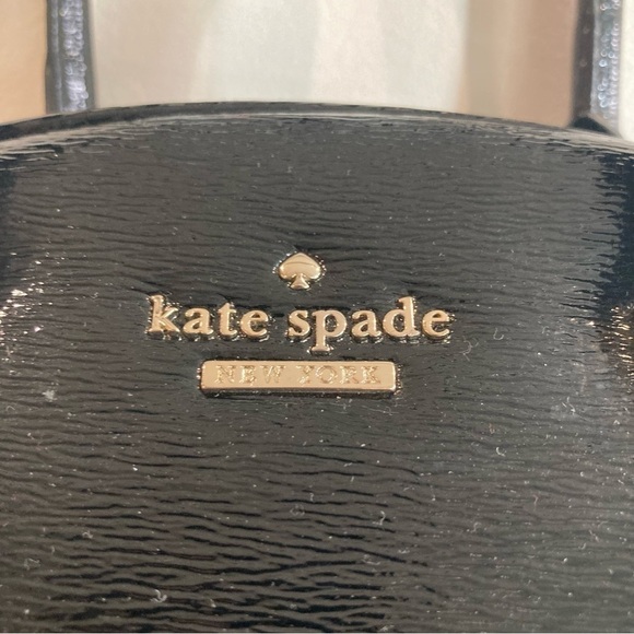 KATE SPADE  Patent Leather Polka Dot Lining BackPocket Handbag Purse Satchel - Picture 4 of 14